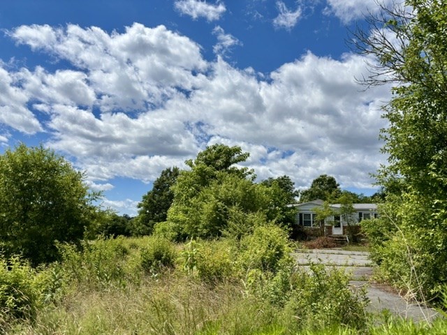 921 Main Street Acushnet, MA 02743 - Photo 7 of 8