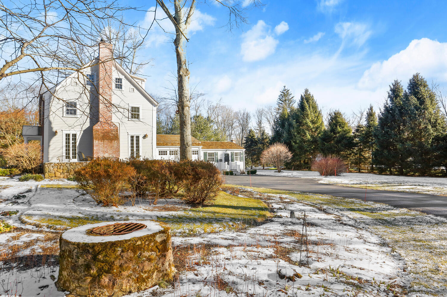 427 Eden Road Stamford, CT 06907 - Photo 35 of 40 a view of a house with backyard and trees