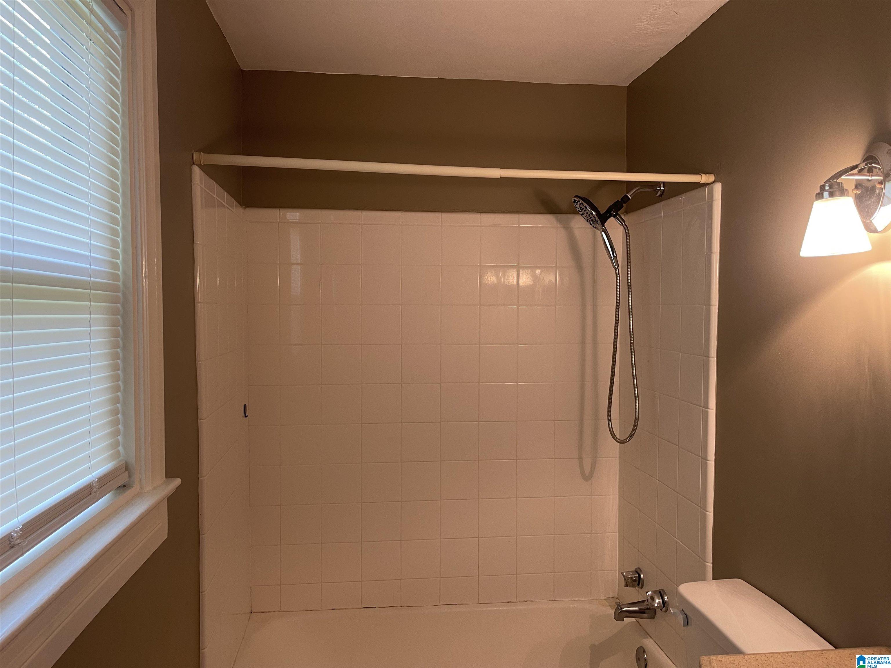 1908 Lynn Drive Anniston, AL 36207 - Photo 12 of 32