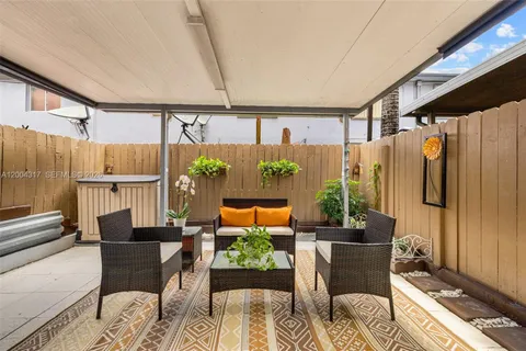 $328,000 | 8055 Northwest 8th Street, Unit 5, Miami, FL 33126