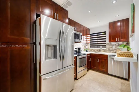 $328,000 | 8055 Northwest 8th Street, Unit 5, Miami, FL 33126
