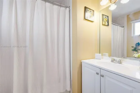 $328,000 | 8055 Northwest 8th Street, Unit 5, Miami, FL 33126