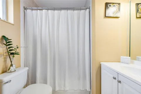 $328,000 | 8055 Northwest 8th Street, Unit 5, Miami, FL 33126