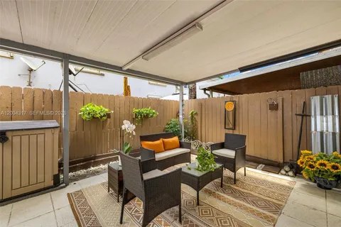 $328,000 | 8055 Northwest 8th Street, Unit 5, Miami, FL 33126