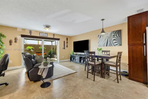 $328,000 | 8055 Northwest 8th Street, Unit 5, Miami, FL 33126