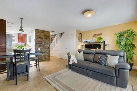 $328,000 | 8055 Northwest 8th Street, Unit 5, Miami, FL 33126