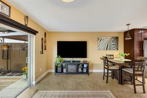 $328,000 | 8055 Northwest 8th Street, Unit 5, Miami, FL 33126