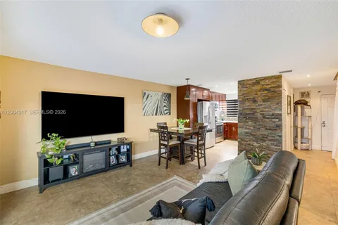 $328,000 | 8055 Northwest 8th Street, Unit 5, Miami, FL 33126