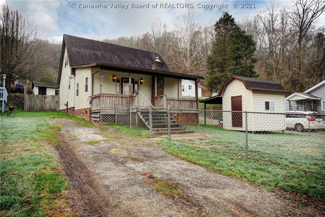 226 Easter Road Nitro, WV 25143 - Photo 2 of 24 Gallery Image 2