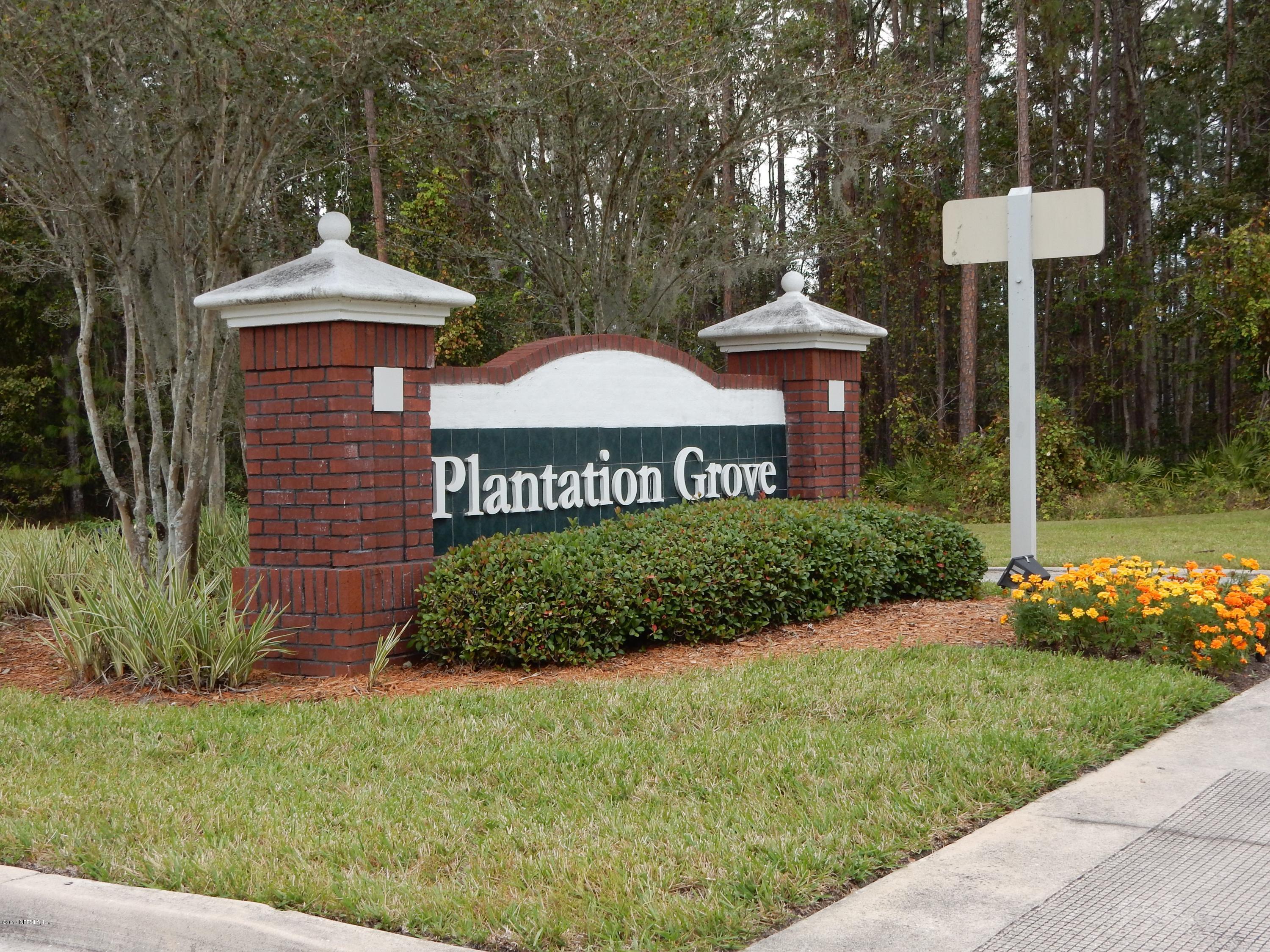 1528 Summerdown Way St. Johns, FL 32259 - Photo 3 of 28 a front view of a house with garden