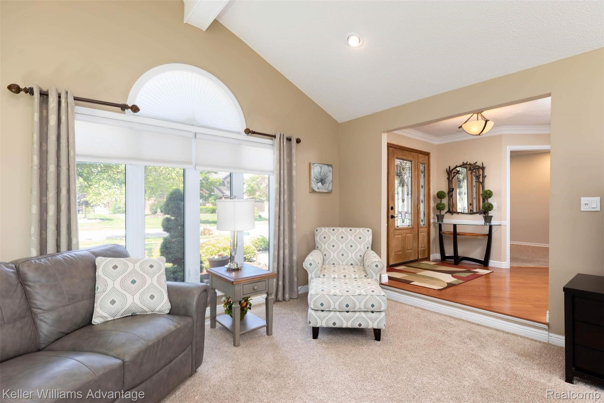 24296 Roma Rdg Drive Novi, MI 48374 - Photo 7 of 50 24296 Roma Ridge Dr-8.jpg