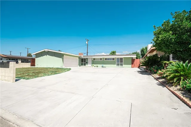 $729,000 | 4552 La Deney Street, Montclair, CA 91763