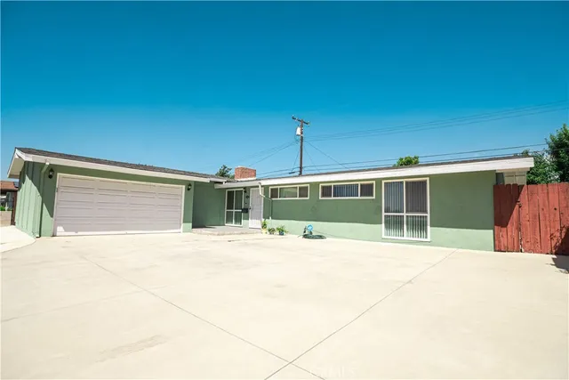 $729,000 | 4552 La Deney Street, Montclair, CA 91763