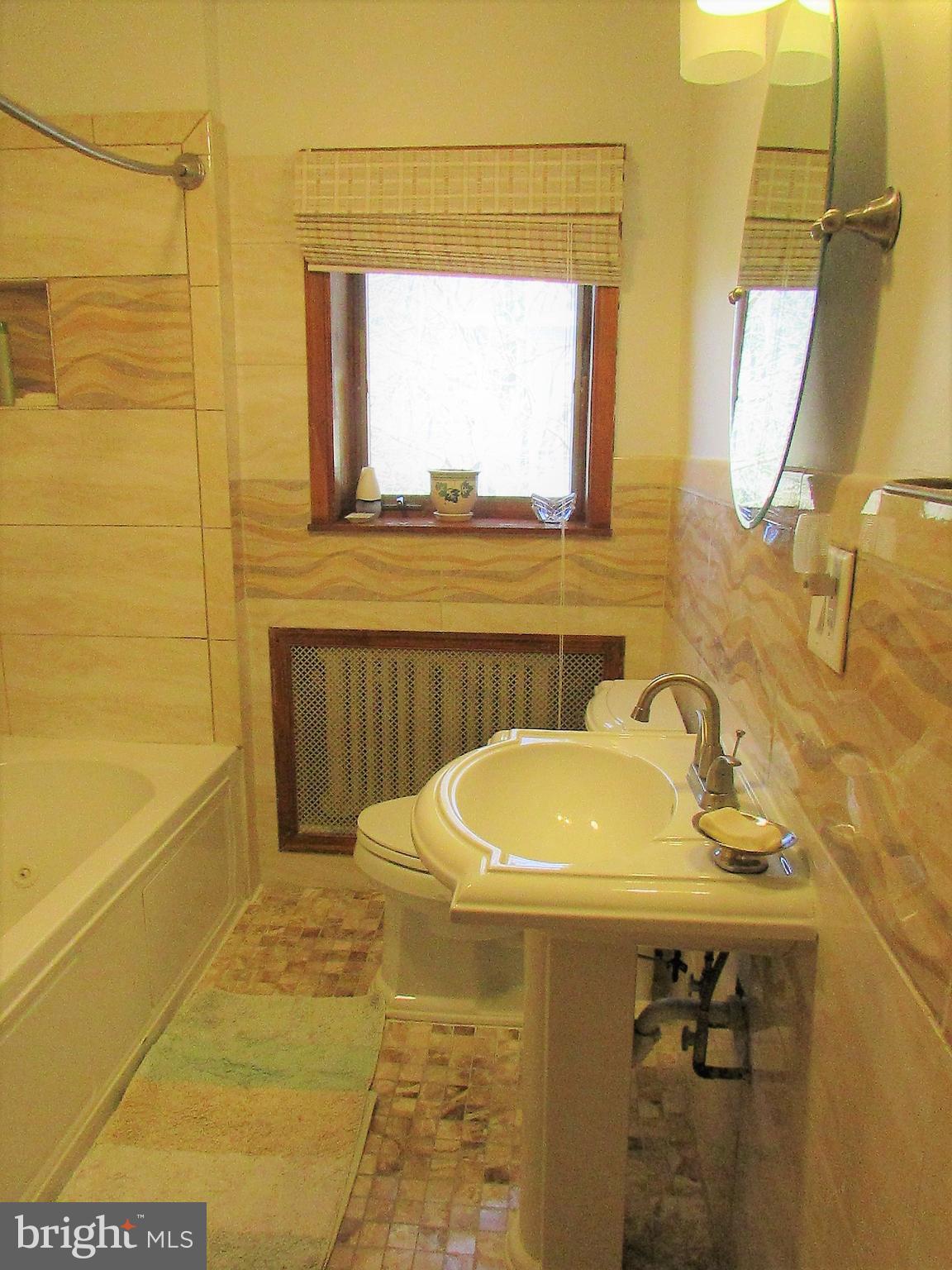 1819 Wynnewood Road Philadelphia, PA 19151 - Photo 13 of 17 Gallery Image 13