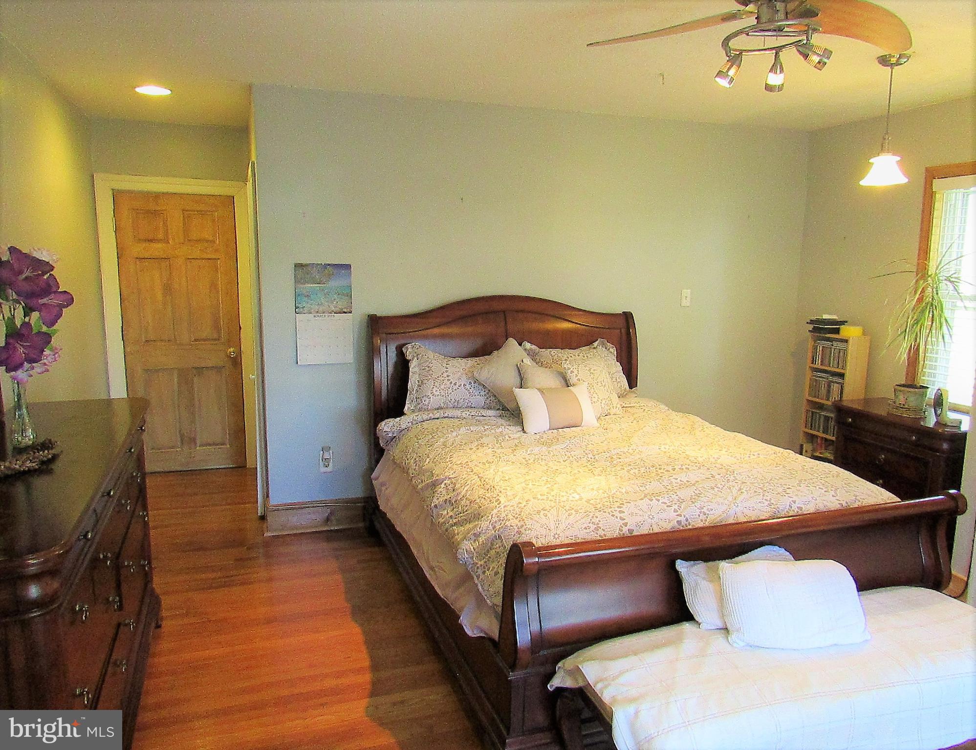 1819 Wynnewood Road Philadelphia, PA 19151 - Photo 6 of 17 Gallery Image 6