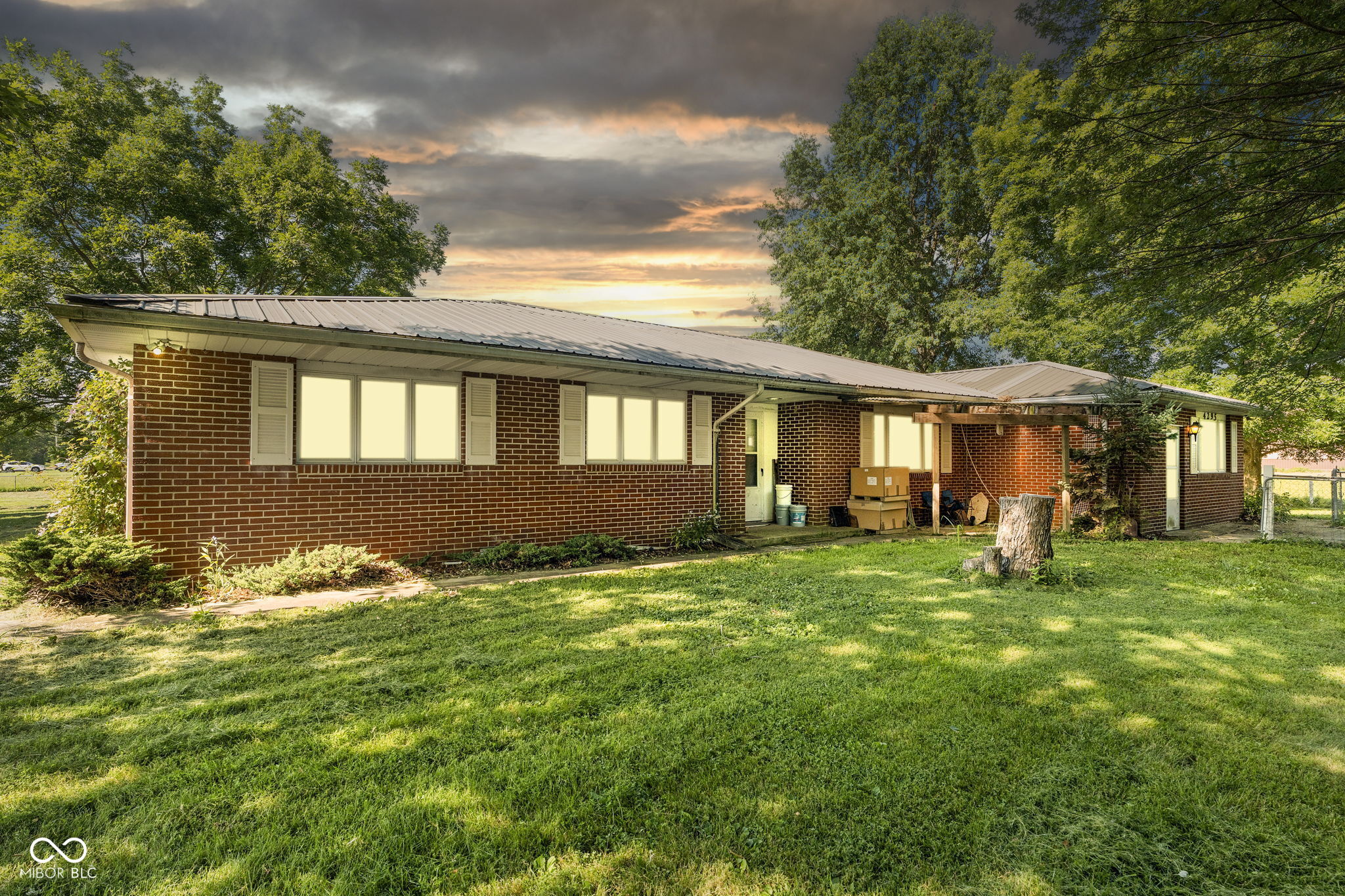 4295 East Oregon Church Road Terre Haute, IN 47802 - Photo 1 of 52