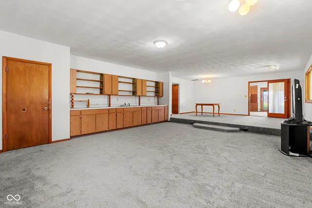 $299,900 | 4295 East Oregon Church Road, Terre Haute, IN 47802