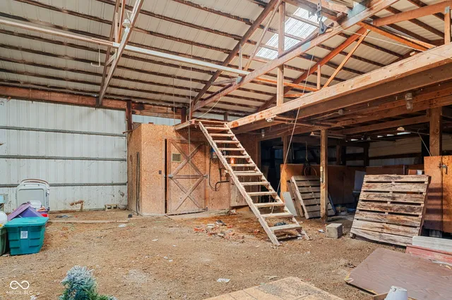 $299,900 | 4295 East Oregon Church Road, Terre Haute, IN 47802