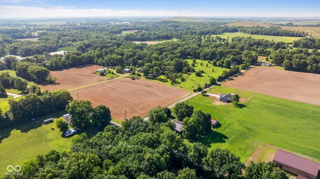 $299,900 | 4295 East Oregon Church Road, Terre Haute, IN 47802