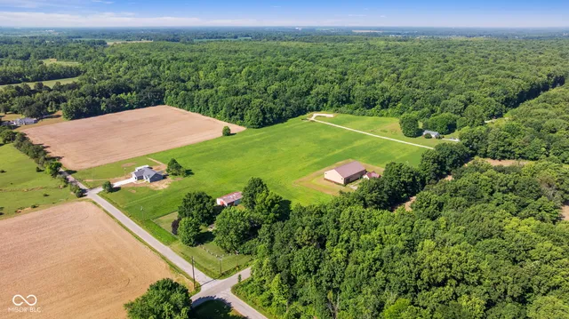 $299,900 | 4295 East Oregon Church Road, Terre Haute, IN 47802