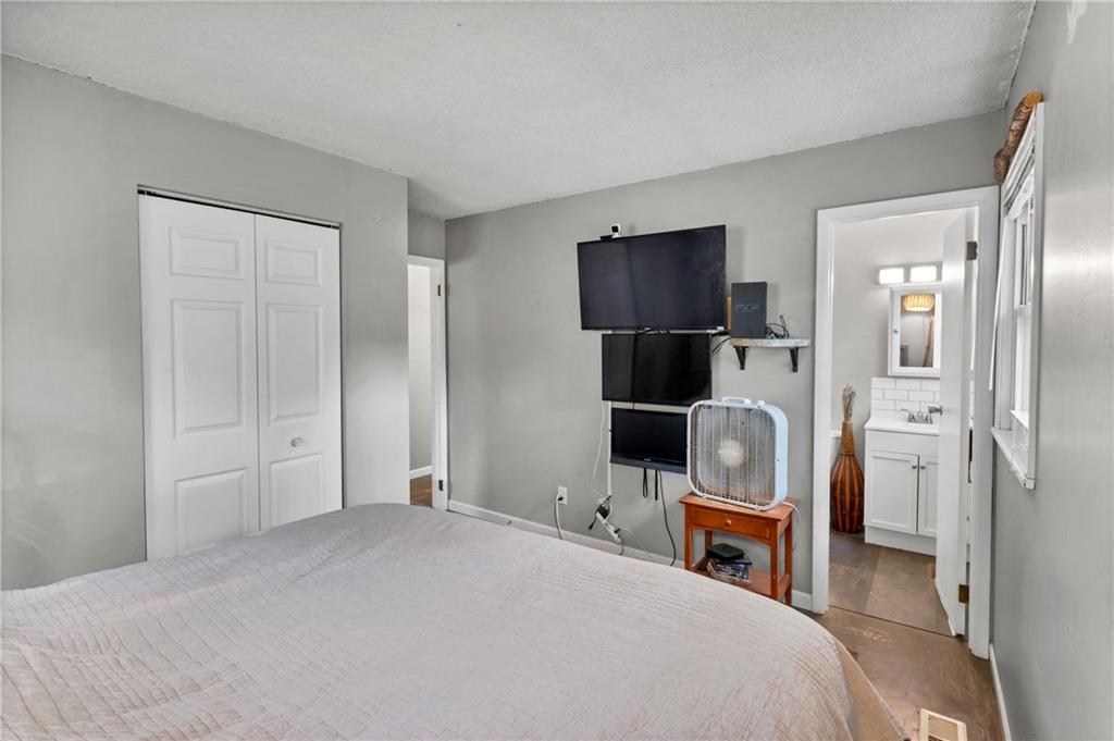 8700 Bannister Terrace Kansas City, MO 64134 - Photo 16 of 22