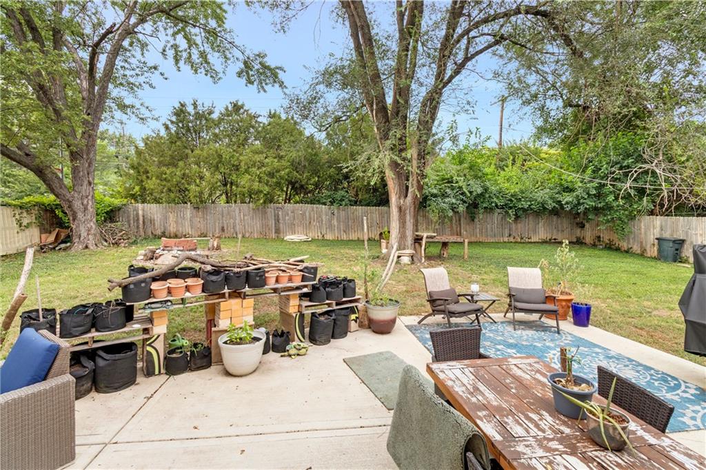 8700 Bannister Terrace Kansas City, MO 64134 - Photo 19 of 22