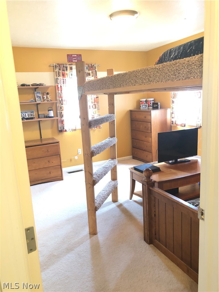 31718 Arthur Road Solon, OH 44139 - Photo 19 of 32 Gallery Image 19