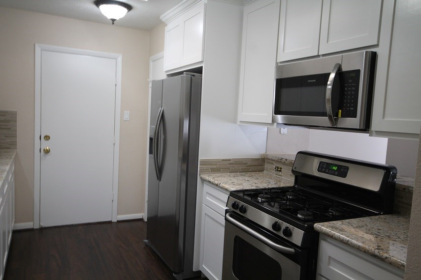 2834 Old Fort Road Sugar Land, TX 77479 - Photo 8 of 23