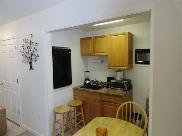 10 Collins Road Wakefield, MA 01880 - Photo 12 of 16 Gallery Image 12