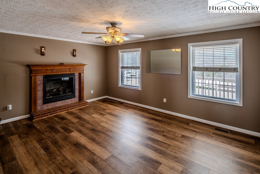 118 Pauper's Ridge Lane Banner Elk, NC 28604 - Photo 6 of 34