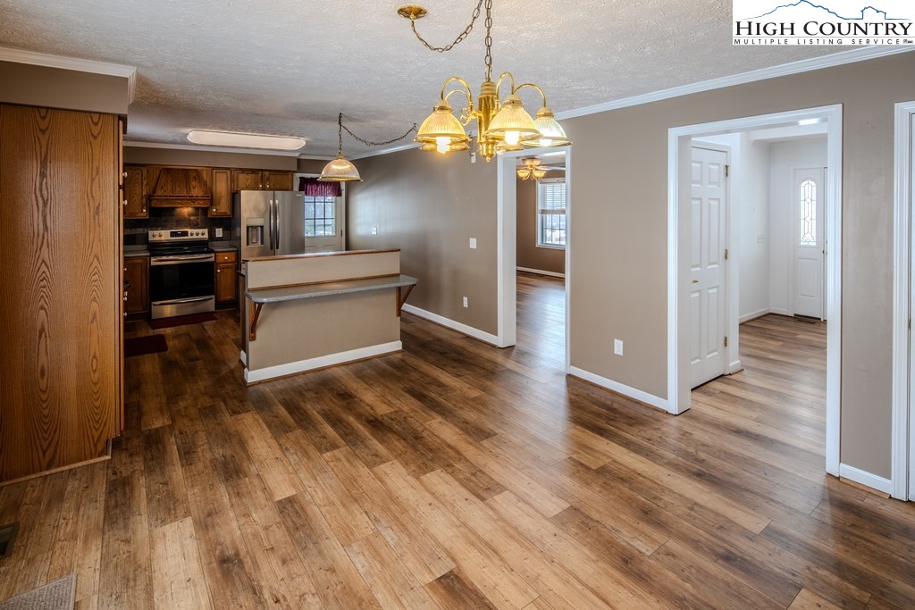 118 Pauper's Ridge Lane Banner Elk, NC 28604 - Photo 9 of 34