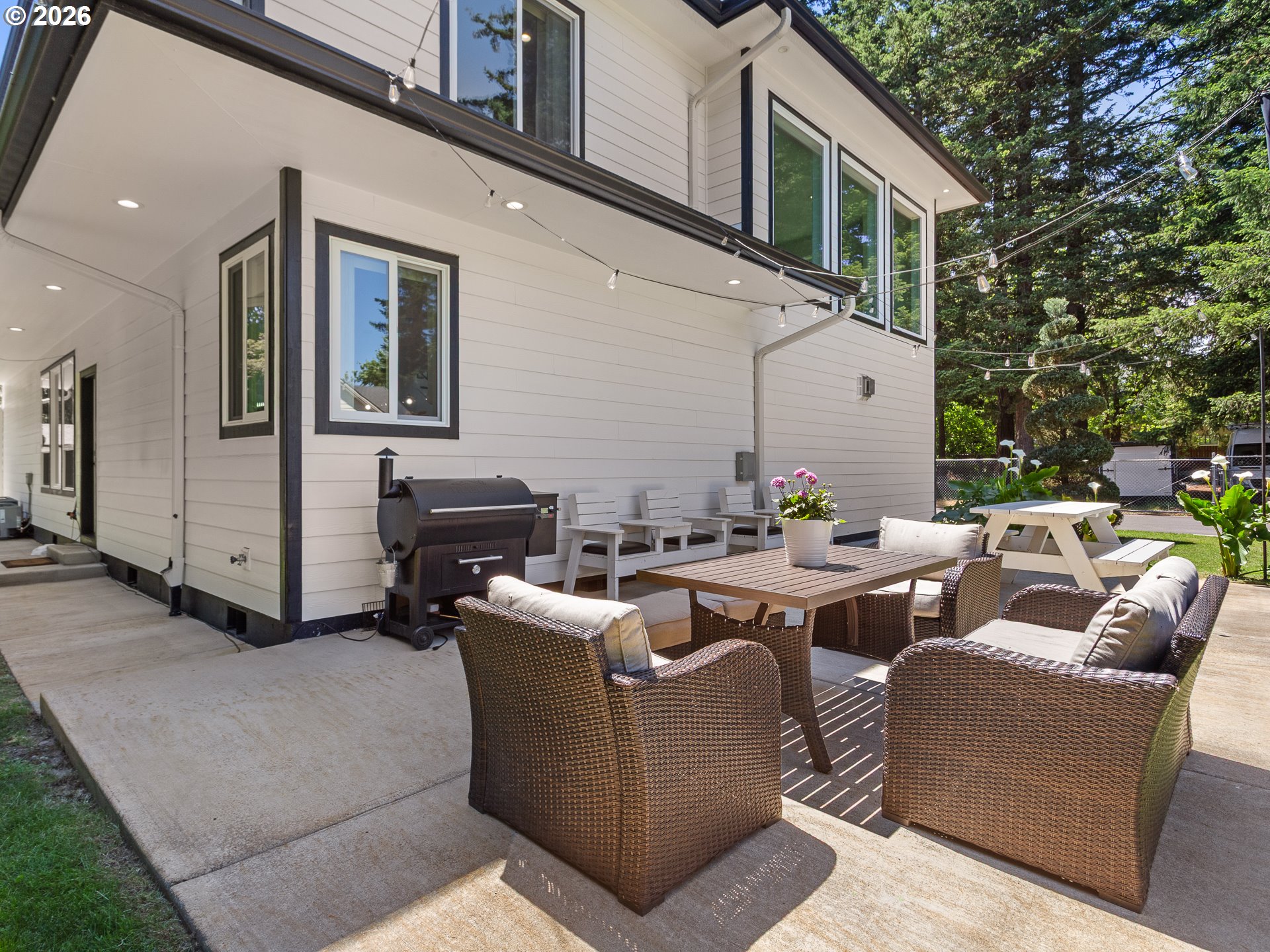 483 Southwest Cherry Park Road Troutdale, OR 97060 - Photo 12 of 46