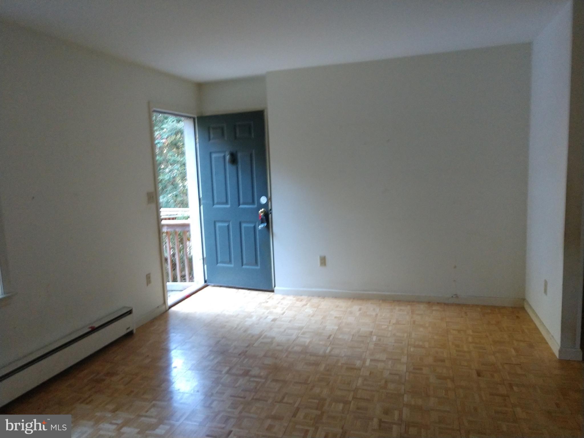 106 Tamarack Road Chestertown, MD 21620 - Photo 2 of 13 Living Room