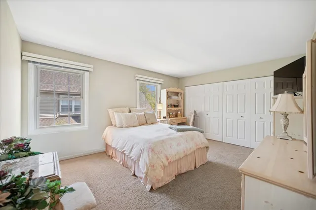 $720,000 | 497 Thorndale Drive, Buffalo Grove, IL 60089