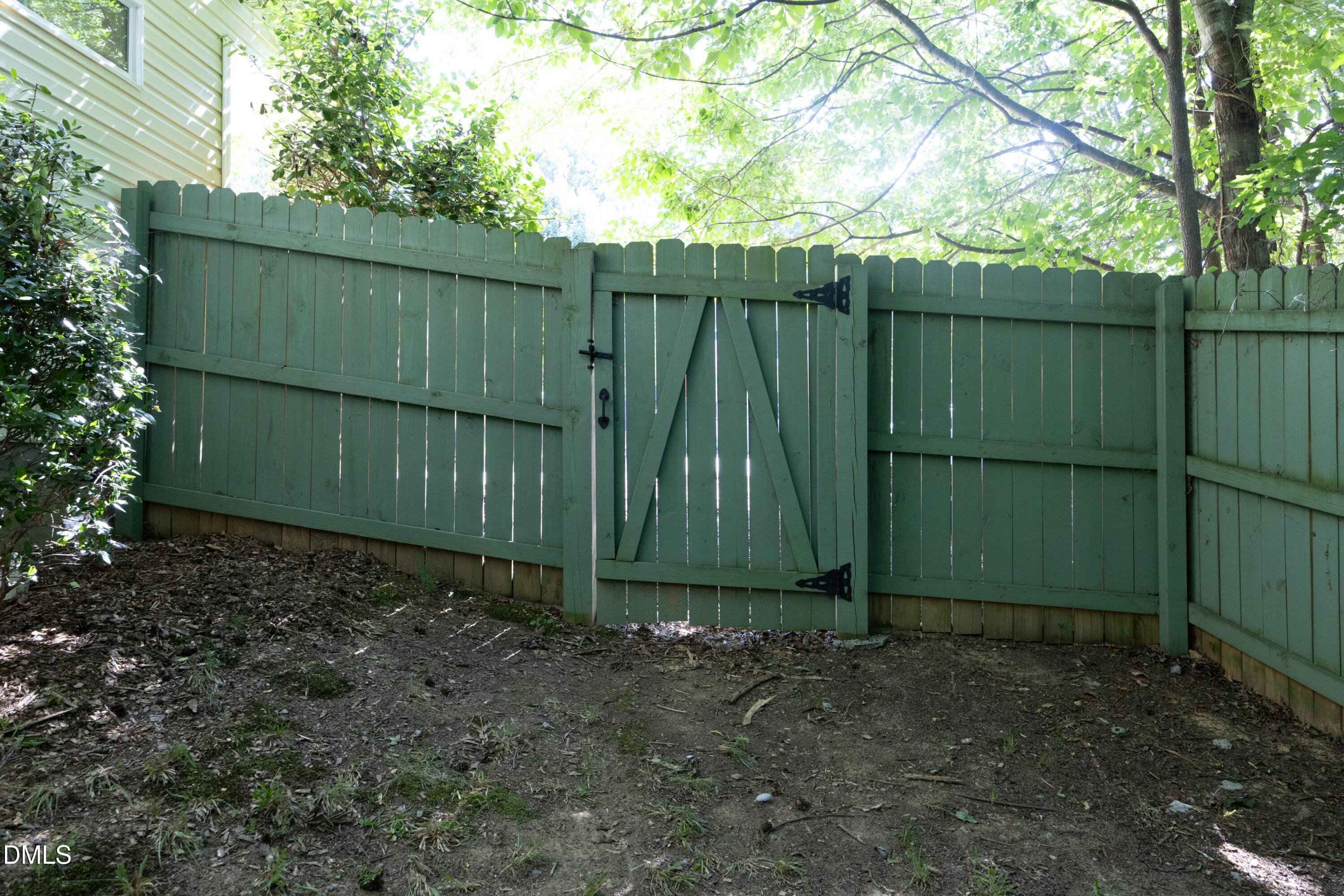 222 Ruby Ridge Road Durham, NC 27703 - Photo 26 of 29 29Gate