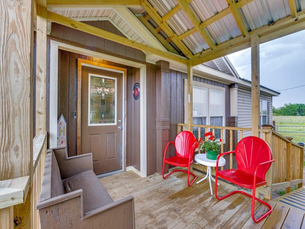 3517 Sandusky Road Whitesboro, TX 76273 - Photo 2 of 19 a view of an outdoor sitting area