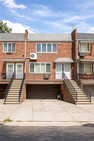 $1,650,000 | 2579 East 1st Street | South Marlboro