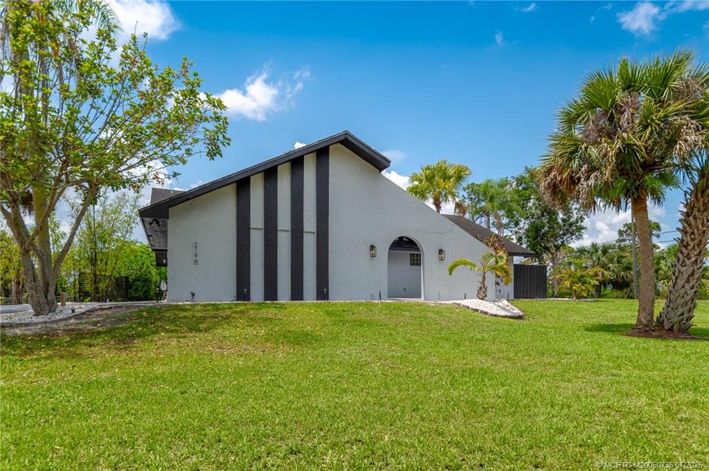 2196 Southwest Ranch Trail Stuart, FL 34997 - Photo 33 of 36 Gallery Image 33