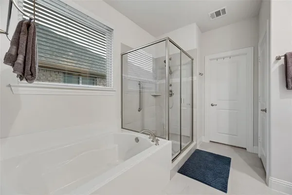 $2,750 | 1313 Benavites Drive, Little Elm, TX 75068