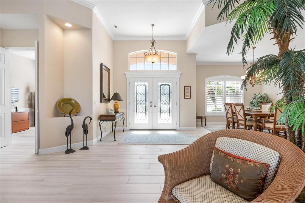 433 Tremingham Way Venice, FL 34293 - Photo 12 of 95