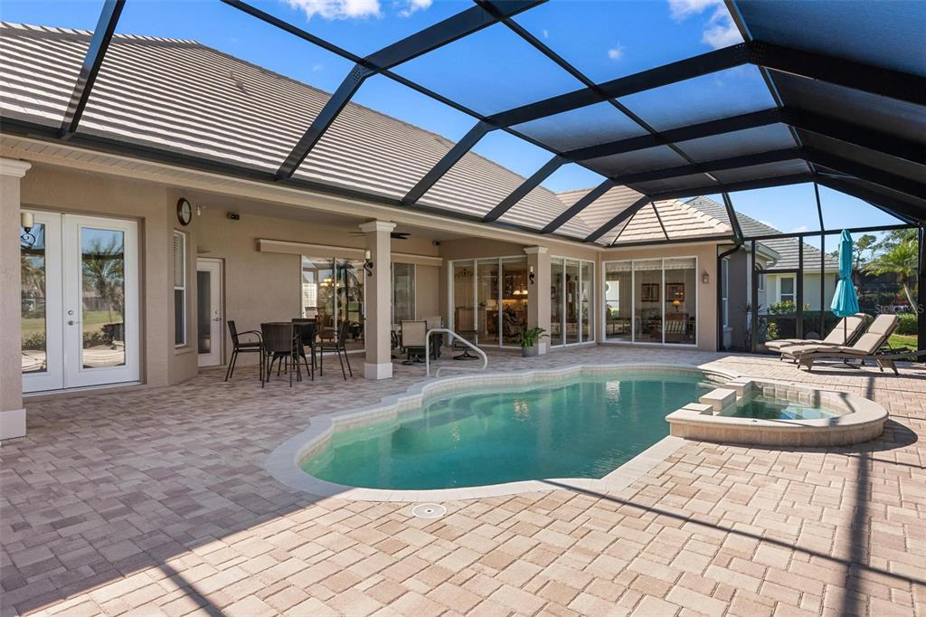 433 Tremingham Way Venice, FL 34293 - Photo 50 of 95