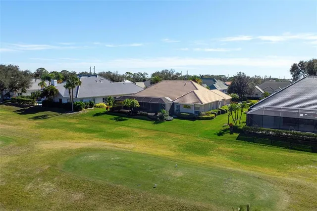 $985,000 | 433 Tremingham Way, Venice, FL 34293