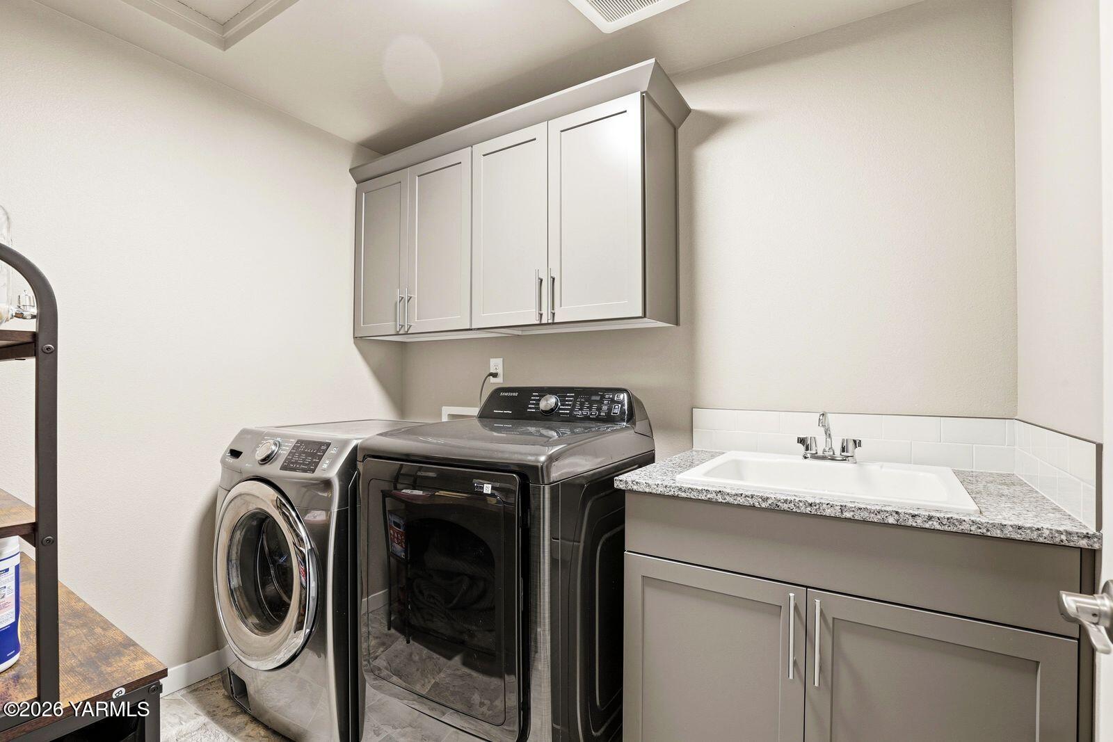 6105 Occidental Road Yakima, WA 98903 - Photo 14 of 25 6105 Occidental Rd_033