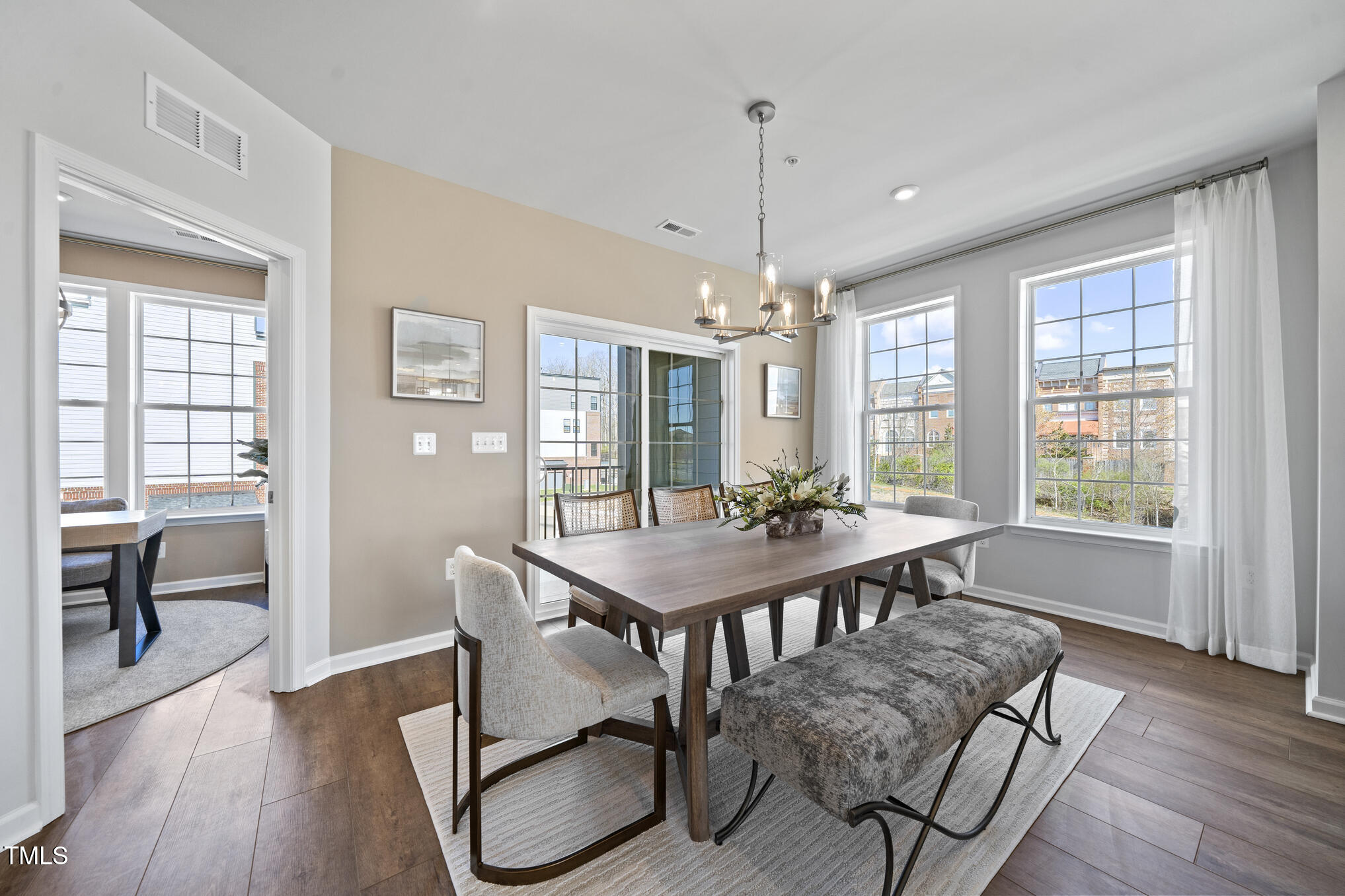 1231 Shaw View Alley, Unit 201 Raleigh, NC 27601 - Photo 10 of 10 RIC_WLP_Julianne_Model_ dining area-2035