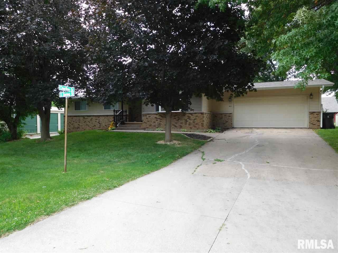 931 South Spring Street Geneseo, IL 61254 - Photo 3 of 4 Gallery Image 3