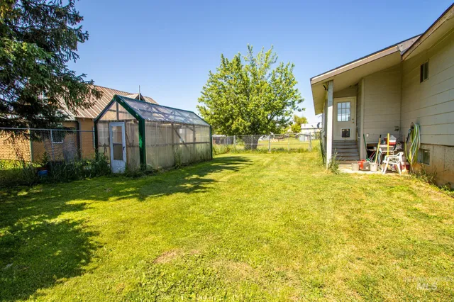 $375,000 | 105 Weippe Avenue, Weippe, ID 83553
