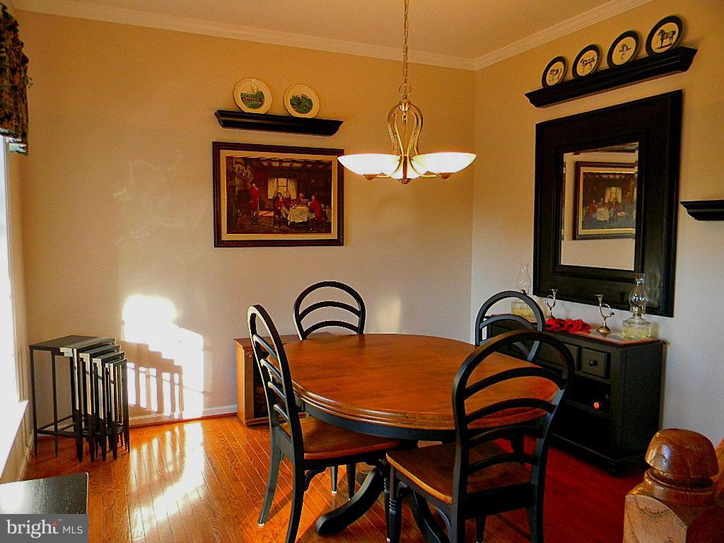 9741 Crest Hill Road Marshall, VA 20115 - Photo 8 of 30 Dining Room