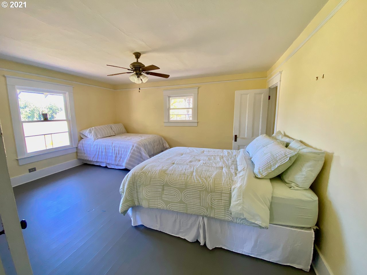 8820 Lookingglass Road Roseburg, OR 97471 - Photo 12 of 28 Gallery Image 12