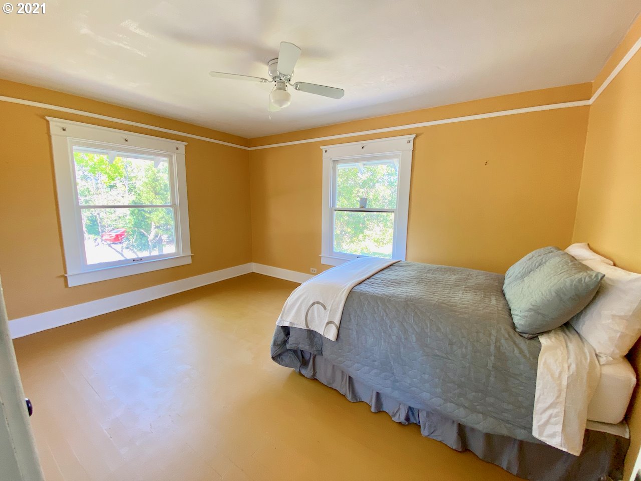 8820 Lookingglass Road Roseburg, OR 97471 - Photo 13 of 28 Gallery Image 13