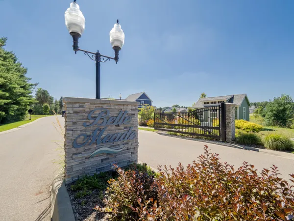 $750,000 | 7207 Coreopsis Cove, Kalamazoo, MI 49009